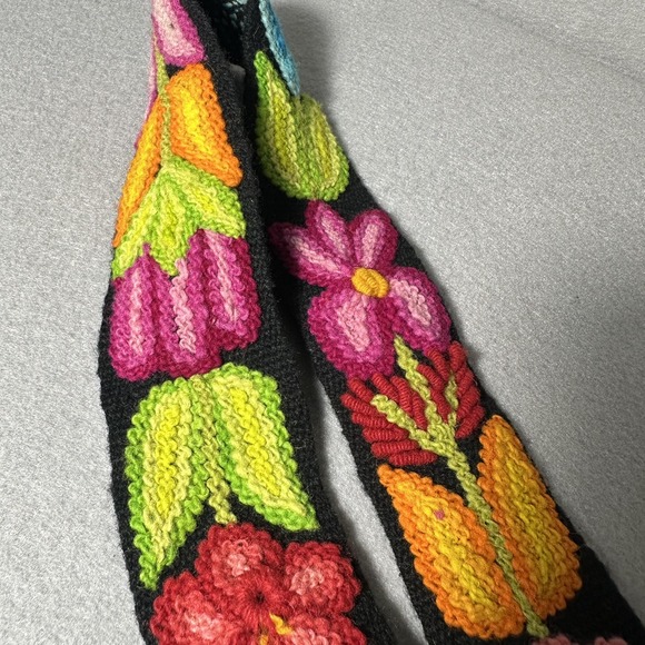 Colorful Embroidered Floral Wool Belt Bohemian Artsy Women's Made In Peru - Picture 5 of 12
